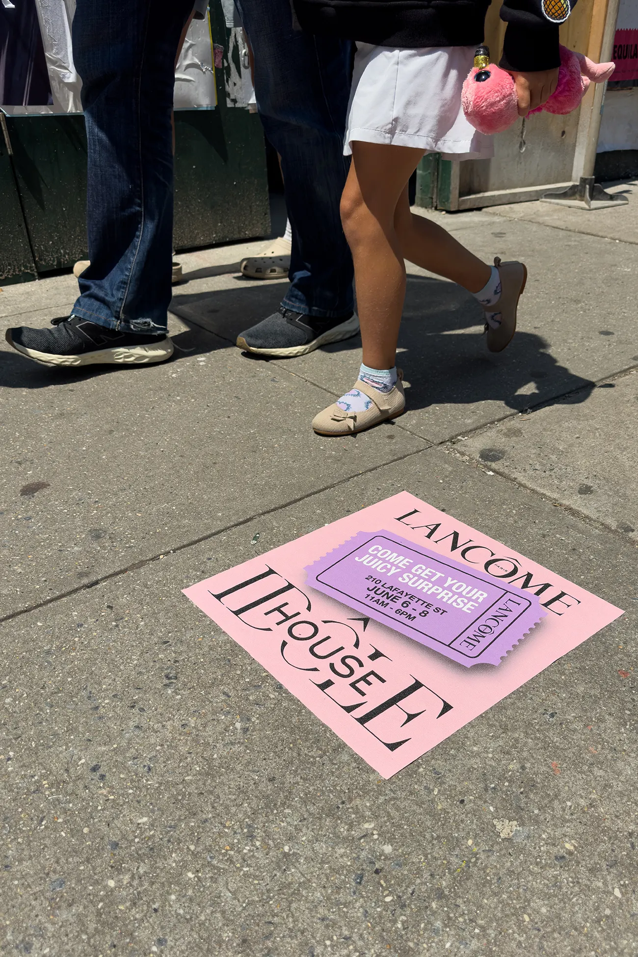 Sticker advertising 3